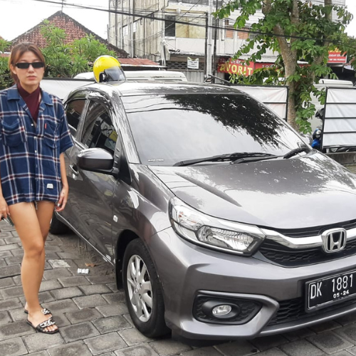 Sewa Mobil Brio Di Bali lepas Kunci
